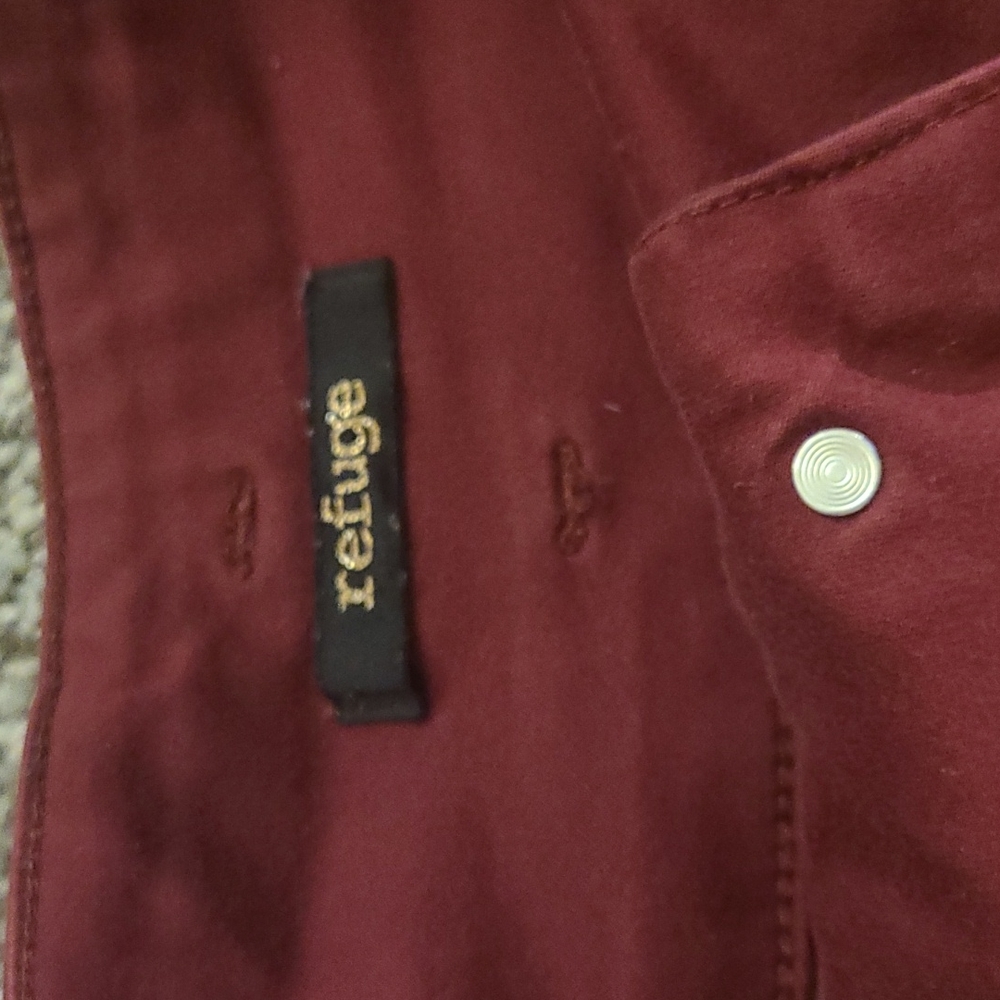 Red Shorts - Picture 3 of 8